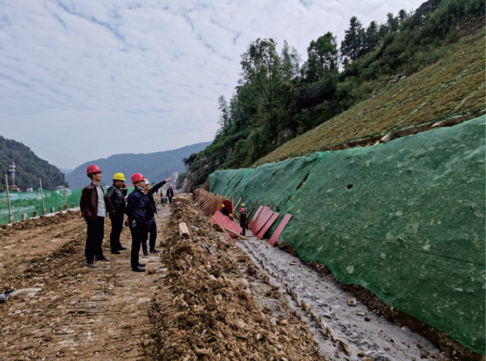 湖南张家界?G241武陵源城区段K410+10~K4+740处滑坡、崩塌918.com灾害治理项目工程